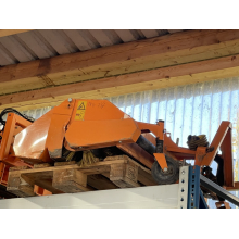 ISEKI TXG 237 Kommunaltraktor mit Räumschild und Kehrbesen
